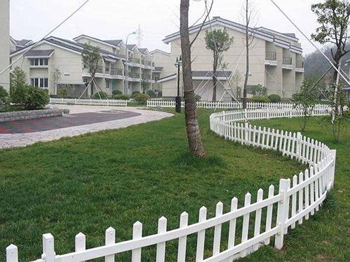 保定城市道路护栏-草坪护栏